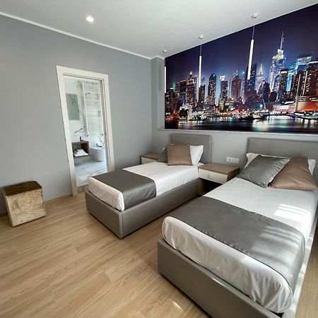 Martini Suite 2 Bari Buitenkant foto